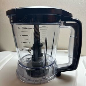 Ninja Black and Clear Kitchen Blender
